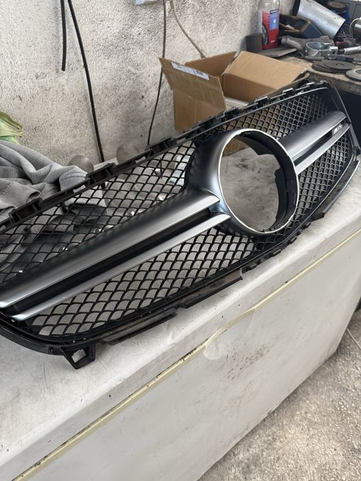 Grelha Mercedes Classe A