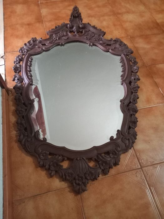 Espelho em talha