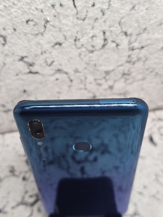 Смартфон Huawei p smart