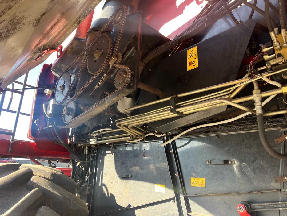 комбайни зернозбиральні CASE 5088