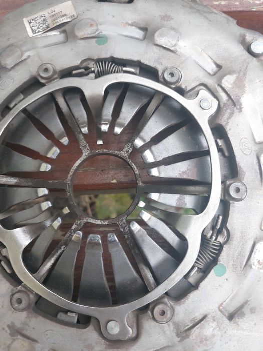 SPRZĘGŁO VW PASSAT B8 (3G2CB2)  2.0 TDI 110 kW 150 KM