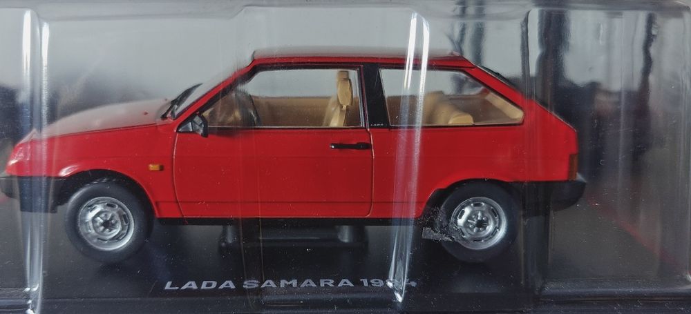 Lada Samara w skali  1/24