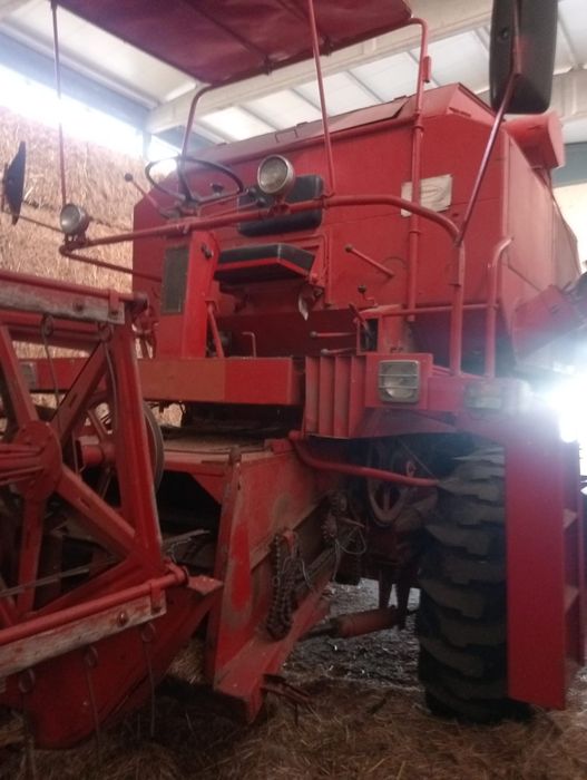 Vendo ceifeira debulhadora