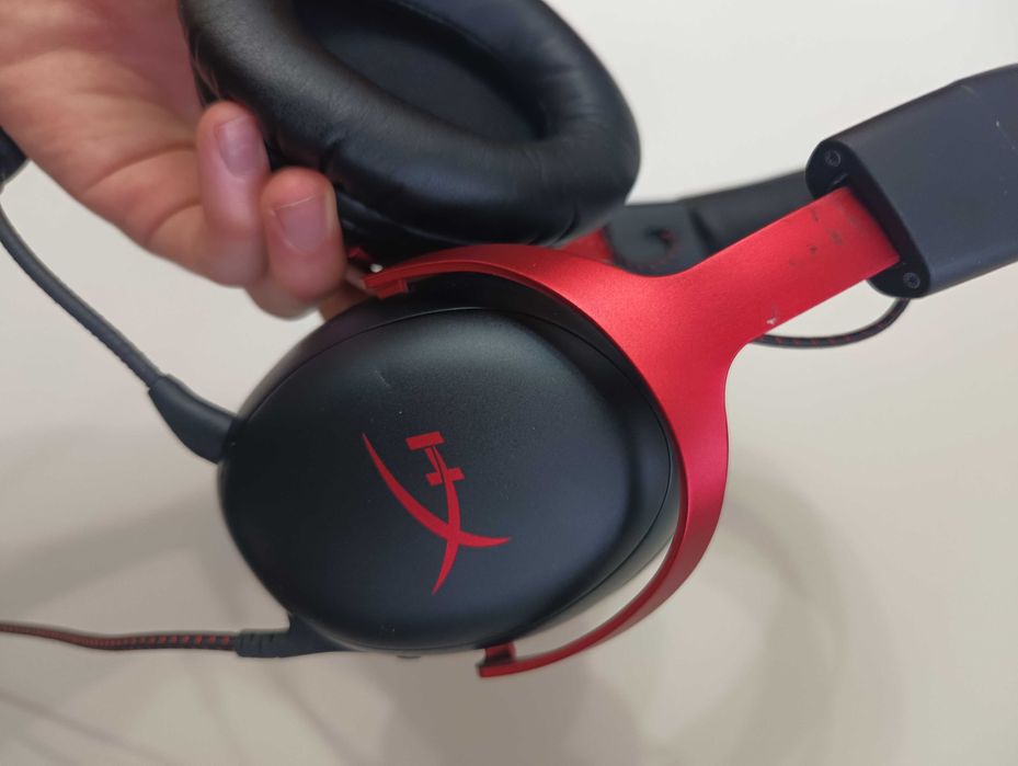 Słuchawki HyperX Cloud III czerwone (świetny stan jak nowe!)
