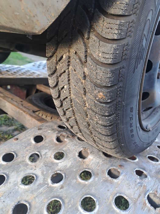 Opony 185/65 zimowe felgi R15 4x100 opel corca C D
