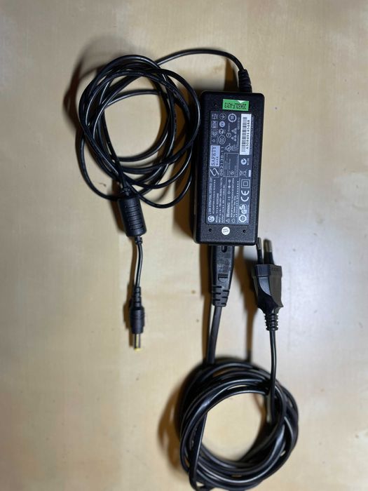 Transformador para computador 220V - 20V , 2A - 40W64354224191747121