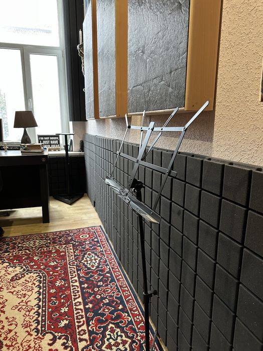 Здам ізольовану кімнату 17 м² під студію звукозапису/творчу майстерню