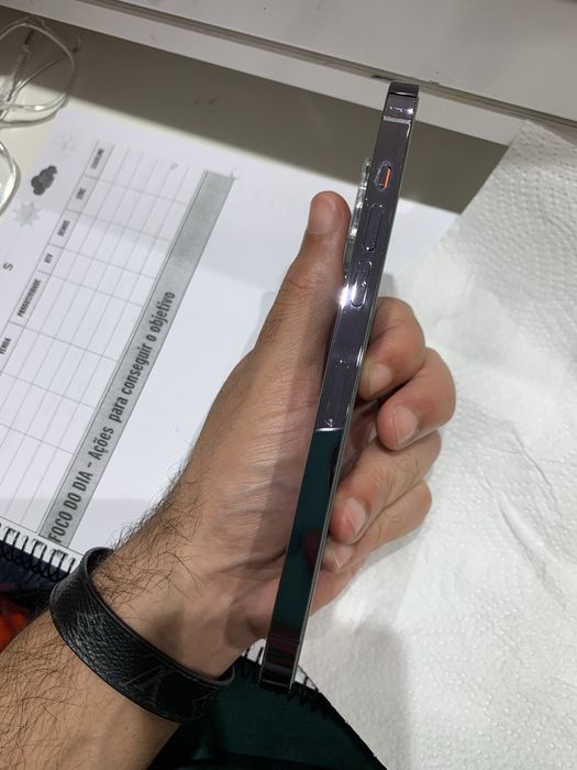 Iphone 14 pro max Deep Purple