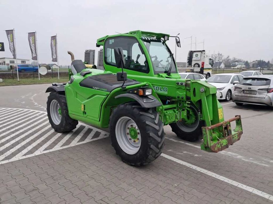 Телескопічний навантажувач Merlo TF 42.7