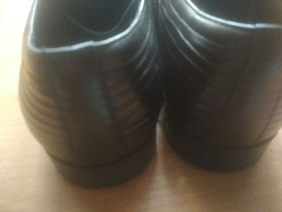 Мужские костюмные туфли фирмы "Респект" 39 размер