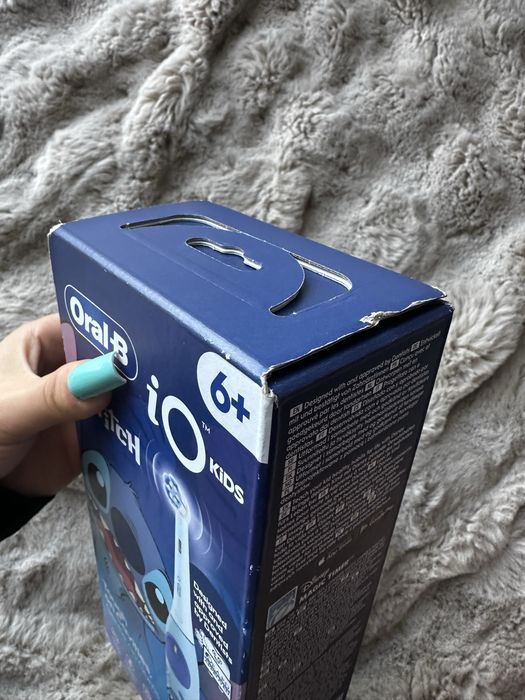 Elektryczna szczoteczka do zebow Oral-B iO kids Stitch
