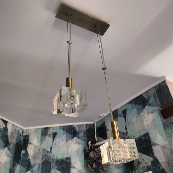 Sprzedam lampę wiszącą oraz kinkiet.