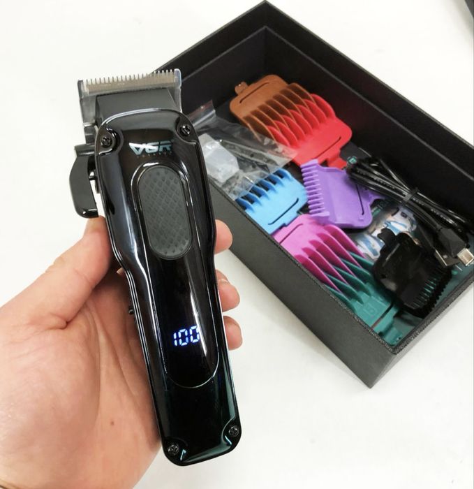 Машинка для стрижки волосся vgr. Машинка для стрижки волос с насадками