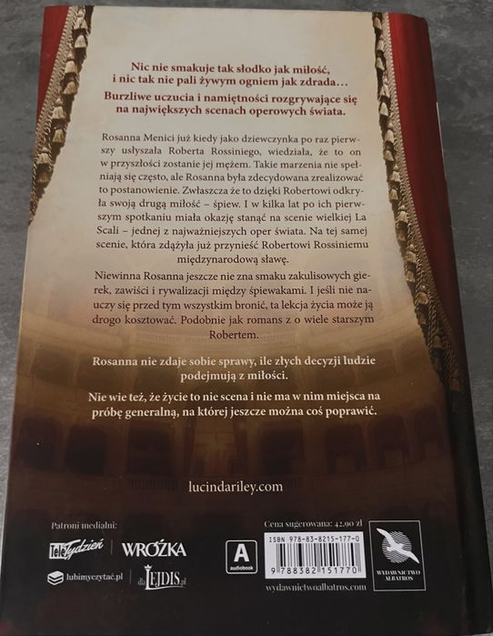 Książka Dziewczyna z Neapolu Lucinda Riley
