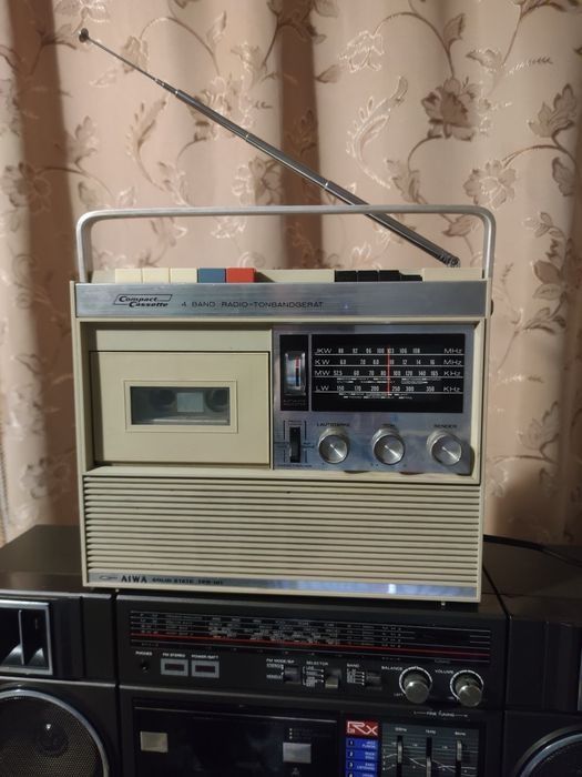 Вінтаж магнітоли Соні сх-270L