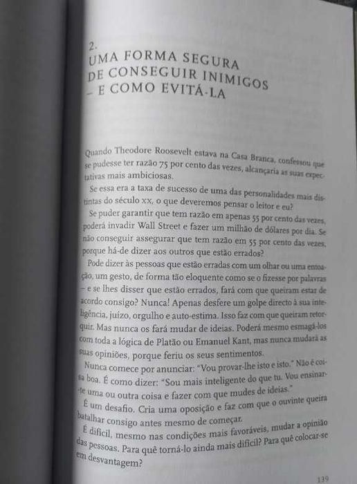 Como Fazer Amigos e Influenciar Pessoas - Dale Carnegie