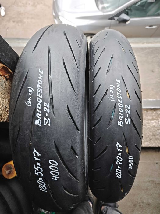 Мотошини комплект 120/70 + 180/ 55 R17