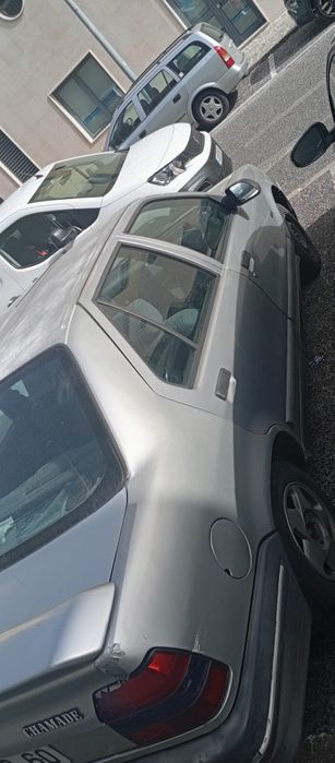 Vendo Renault 19 500 euros