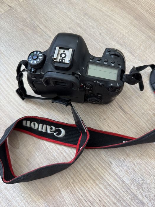 Canon 6 d mark 2 ( canon 6d mark ii)