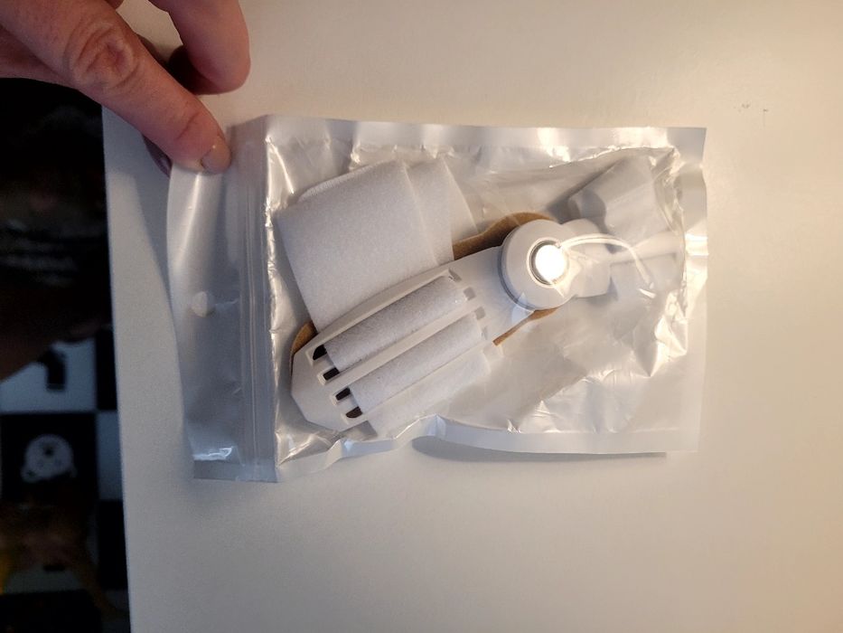 Nowe nakładki prostujące  na duży palec