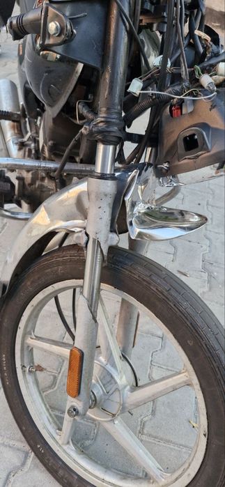 Bajaj Boxer Bm100