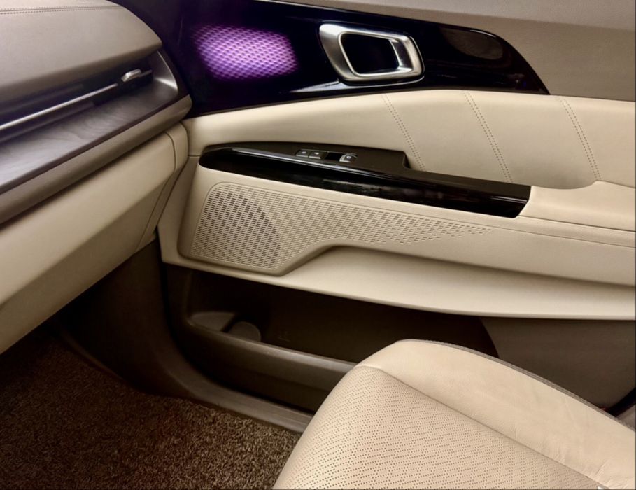 KIA Carnival Dizel. 2021r.