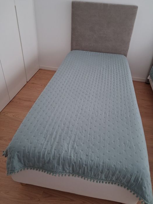 Cama com estrado ikea