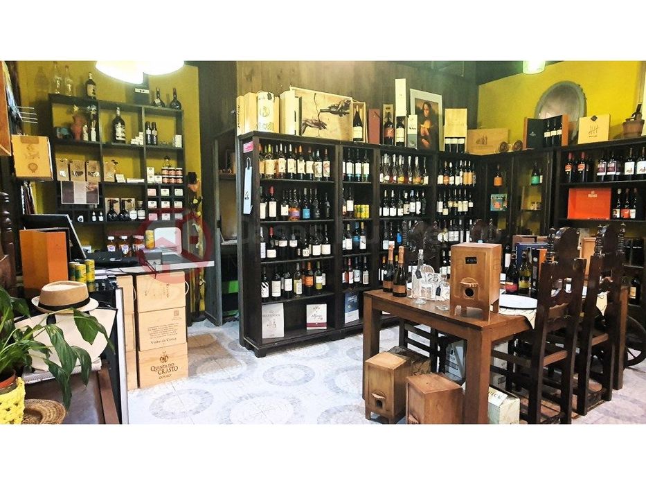 Loja/Garrafeira em Funcionamento no Mercado Municipal da Quinta do ...