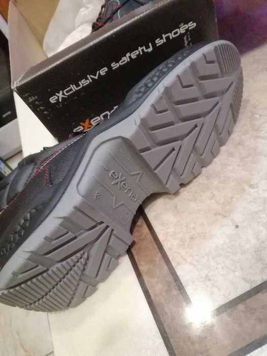 Робочі кросівки, спецвзуття. Ботинки рабочие 45размера.
