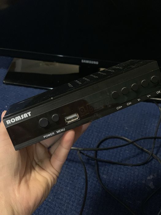 Продам телевізор Samsung UE32EH4003, 32
