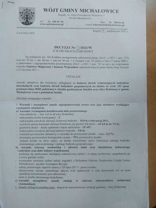 Sprzedam b ladną działkę 3300m2 z mozliwością postawienia 2 domów .