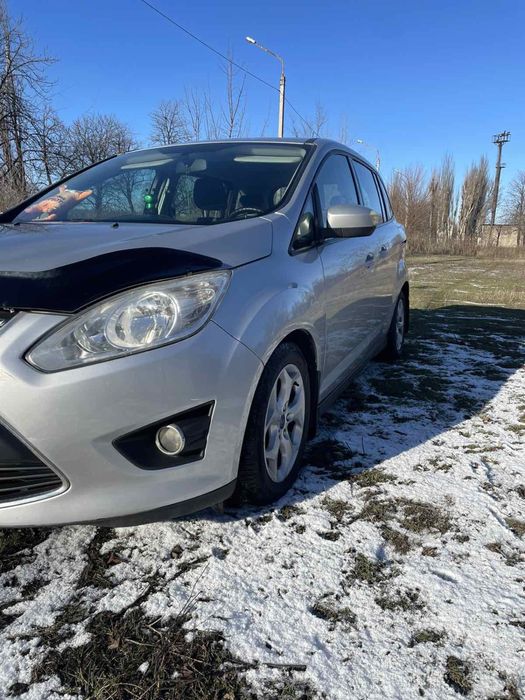 Продам Ford C max 7 мест