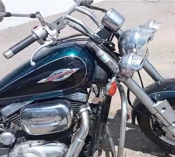 Suzuki Marauder 800 (como  nova)