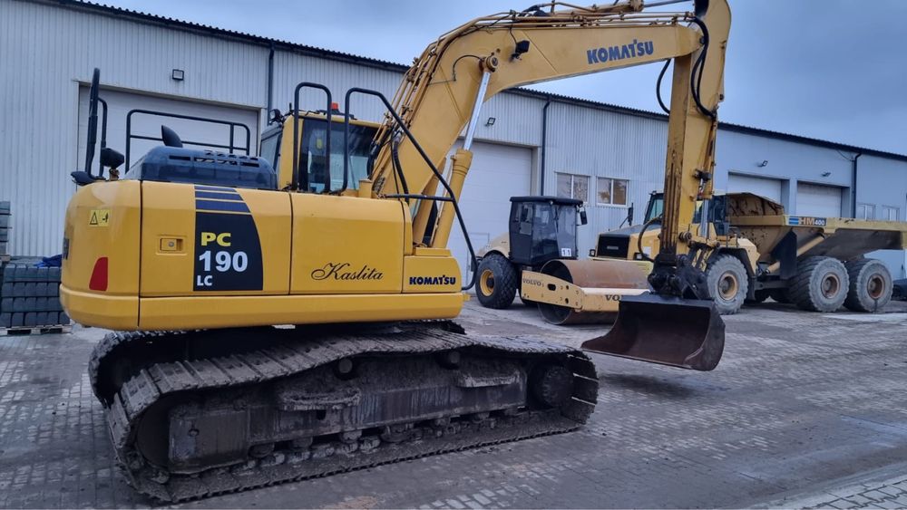 Экскаватор Komatsu PC 190 LC , болотная гусенница