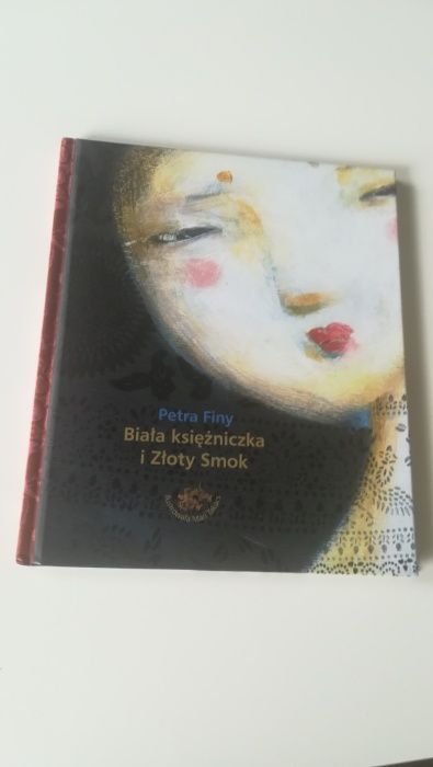 Biała księżniczka i złoty smok Namas