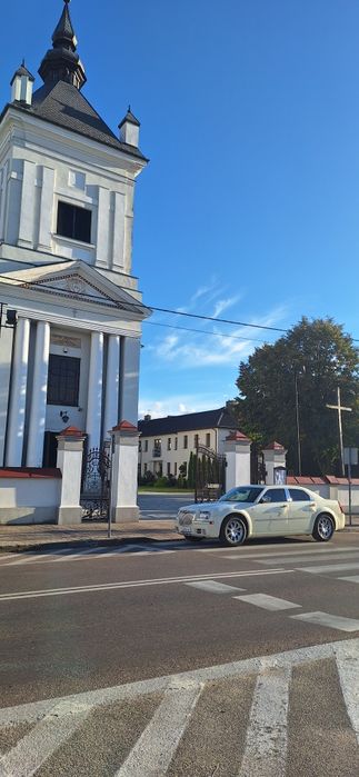 Auto do ślubu Chrysler 300  amerykański