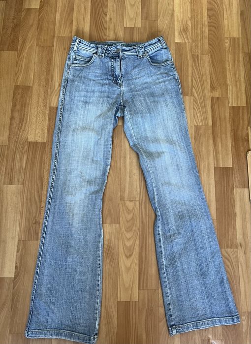 блакитні джинси кльош буткат y2k bootcut flare jeans light washed cecil