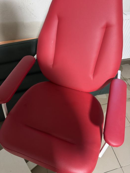 Крісло для педикюру