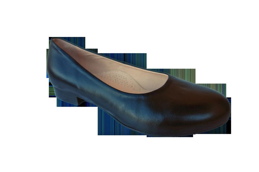 Skórzane czółenko Filipczyk beż tęg. H