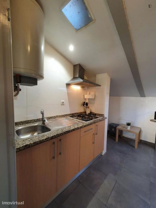 Apartamento com 2 quartos - localizado em Baixa Coimbra