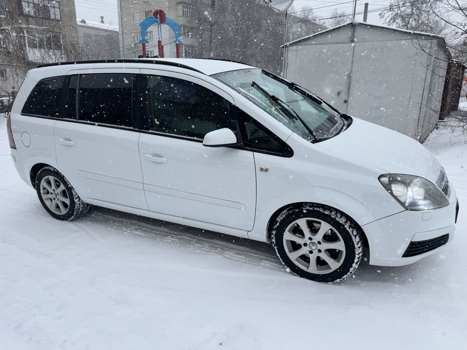 Продам Опель Зафіра Opel Zafira 2007 дизель 1,9
