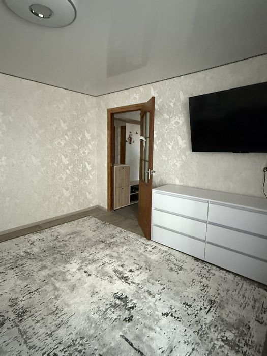 Продаж 1-но кімнатна покращеного планування по Мацієвського