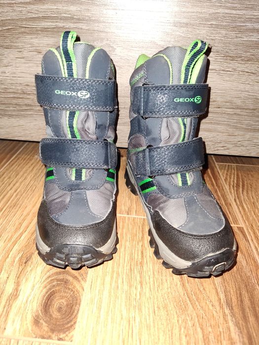 Buty na zimę śniegowce Geox rozmiar 27 na rzepy