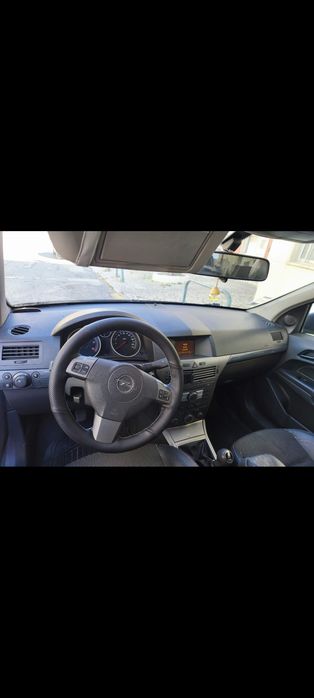 Opel Astra H CDTI 1.7 foto 4