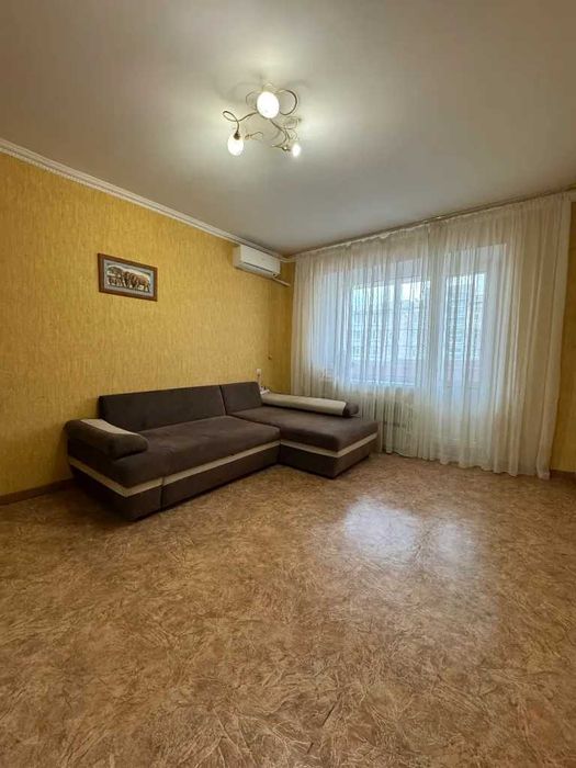 Продам 2к квартиру жм Клочко Караван Лівий берег