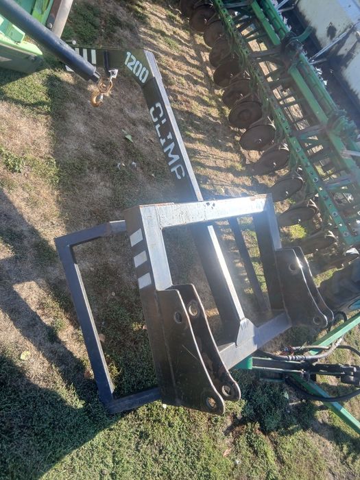 продам крюк на кун для розвантаження баулів