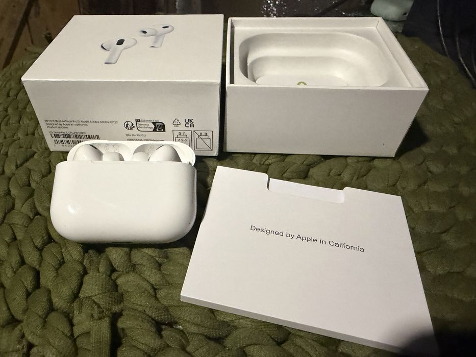 Airpods pro 3 продам