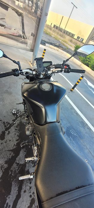 Vendo mota Mt09 2020