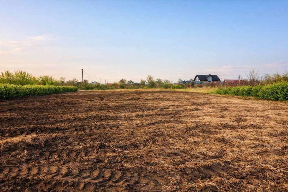 Під котеджі! 2 ділянки, кутові, р-н Садовий, 1 лінія від річки