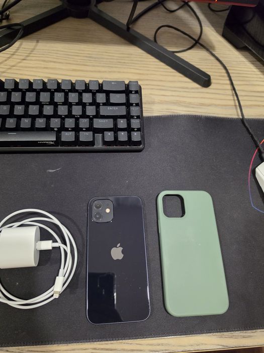 Iphone 12. 128gb